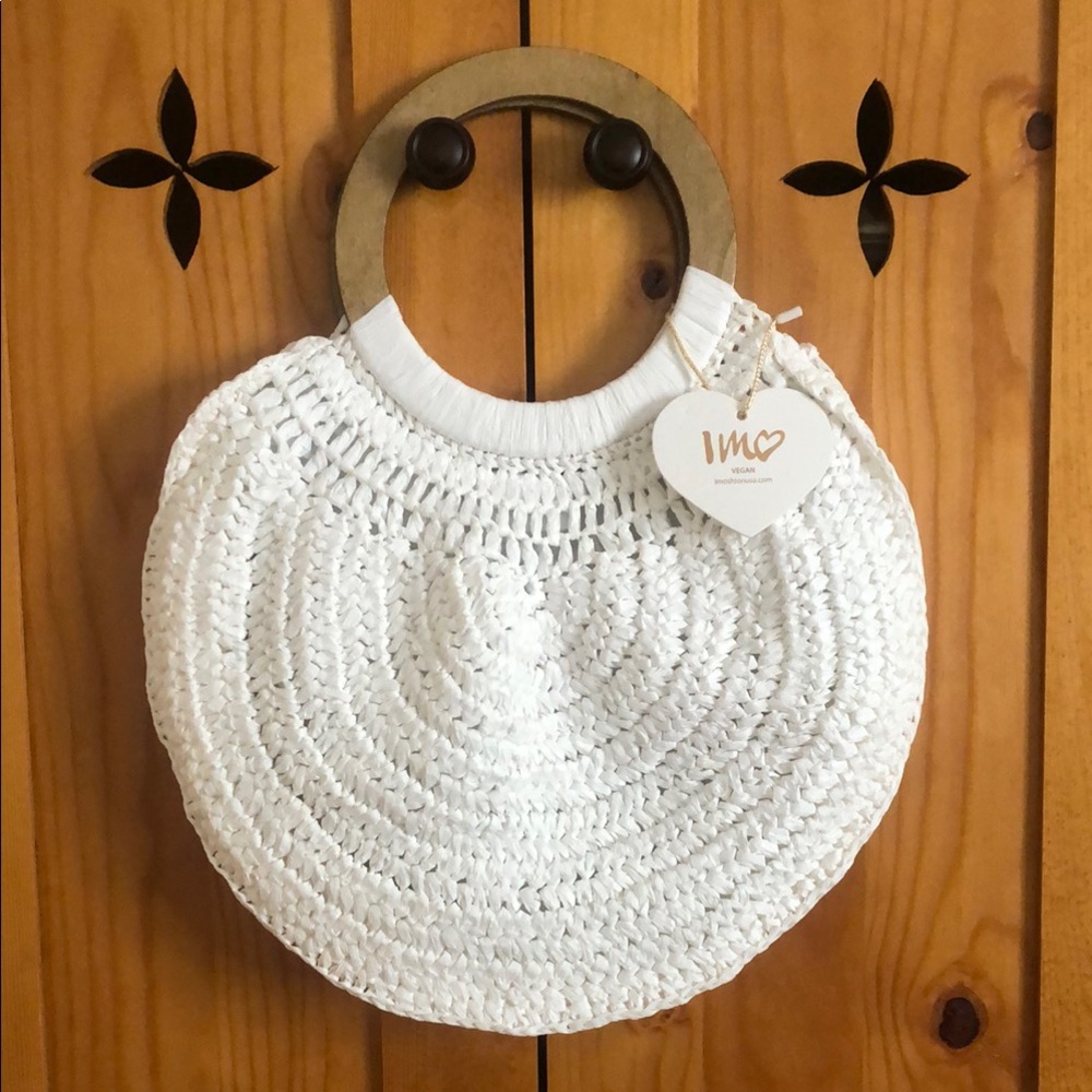 Imoshion brand soft basket crochet purse. Brand new condition